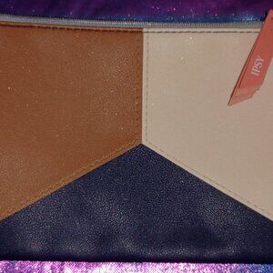 Ipsy Makeup Bag Brown/Off-White/Navy Blue